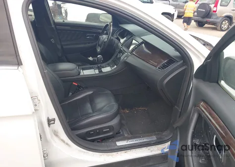 2016 Ford Taurus Limited z USA, uszkodzony, nr VIN 1FAHP2J87GG130136